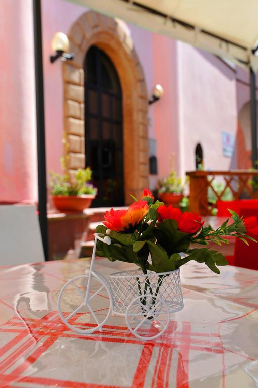 Bed and Breakfast Palazzo Rosa Фрозіноне Екстер'єр фото