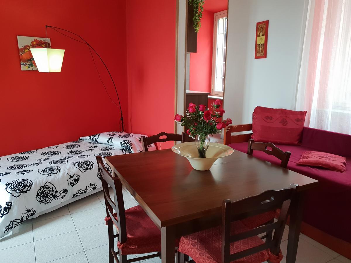 Bed and Breakfast Palazzo Rosa Фрозіноне Екстер'єр фото